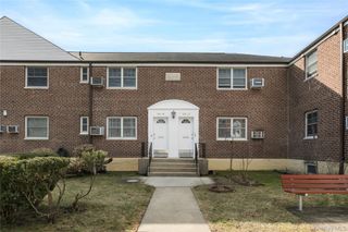 255-14 61st Ave 14, Little Neck, NY 11362