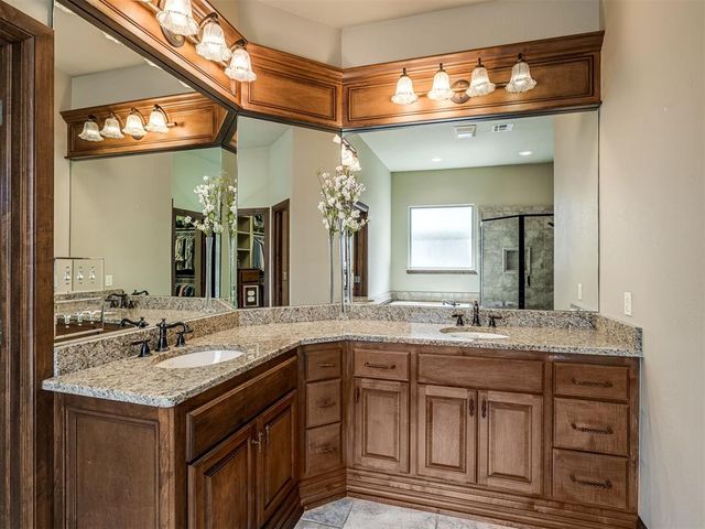 2620 SW 137th Street, Oklahoma City, OK 73170