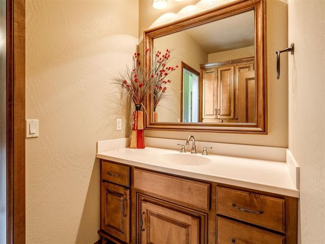 2620 SW 137th Street, Oklahoma City, OK 73170