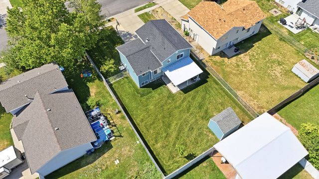 2432 W 1915 N, Clinton, UT 84015