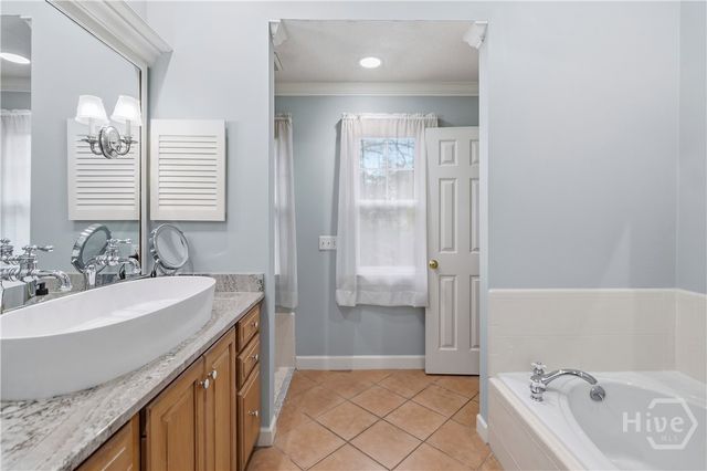 41 Grimball Point Road, Savannah, GA 31406