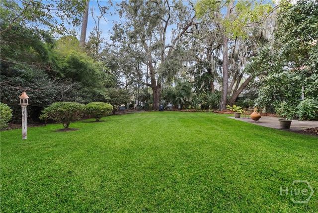 41 Grimball Point Road, Savannah, GA 31406