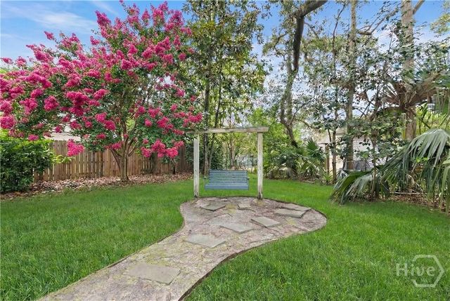 41 Grimball Point Road, Savannah, GA 31406