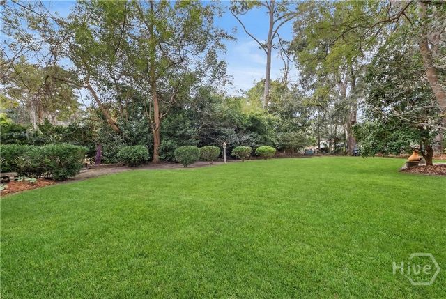 41 Grimball Point Road, Savannah, GA 31406