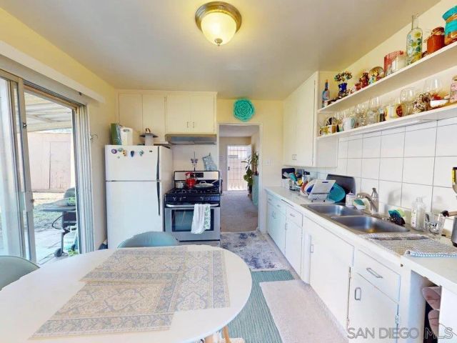 3346-48 Luna Ave., San Diego, CA 92117