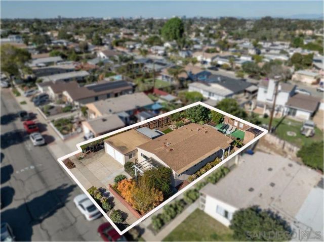 3346-48 Luna Ave., San Diego, CA 92117