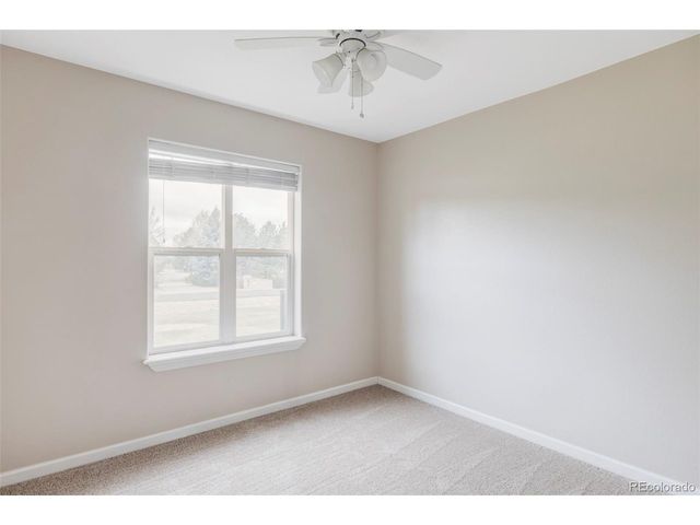 212 Mulligan Lake Dr, Mead, CO 80542