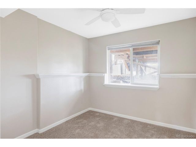 212 Mulligan Lake Dr, Mead, CO 80542