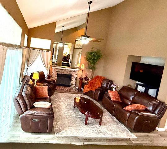 1423 Southwood Way, Roseville, CA 95747