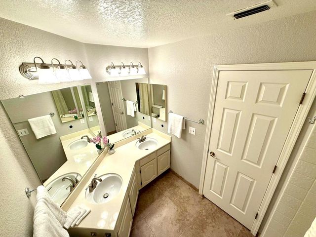 1423 Southwood Way, Roseville, CA 95747