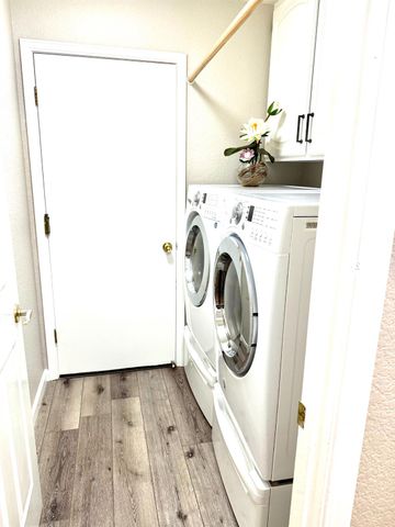 1423 Southwood Way, Roseville, CA 95747