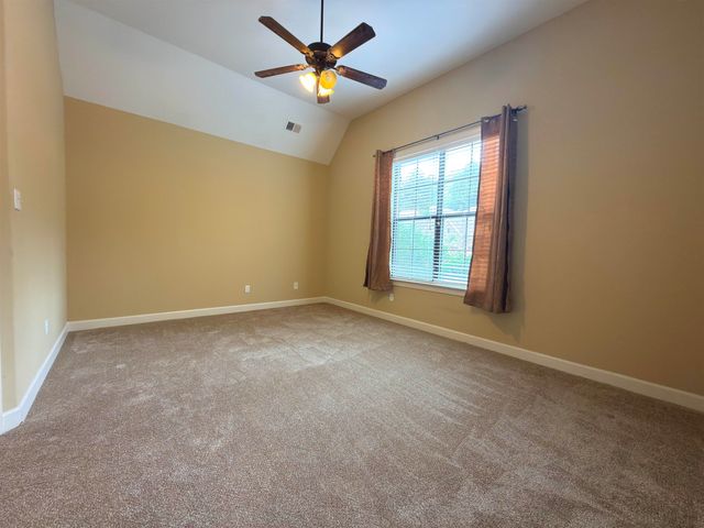 6845 LAGRANGE GROVE DR, Cordova, TN 38018