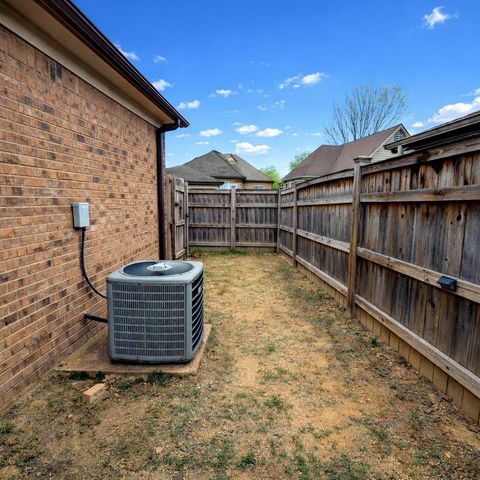 6845 LAGRANGE GROVE DR, Cordova, TN 38018