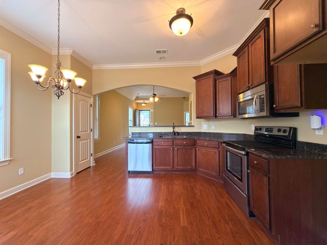 6845 LAGRANGE GROVE DR, Cordova, TN 38018