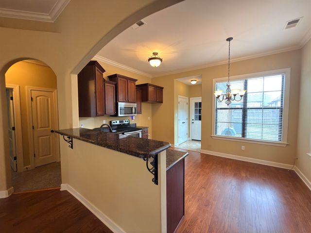 6845 LAGRANGE GROVE DR, Cordova, TN 38018