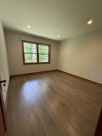 2841 Orange Brace Road, Riverwoods, IL 60015