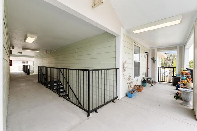 2360 SW ARCHER ROAD 811, Gainesville, FL 32608