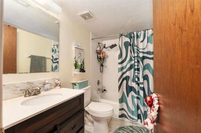 2360 SW ARCHER ROAD 811, Gainesville, FL 32608