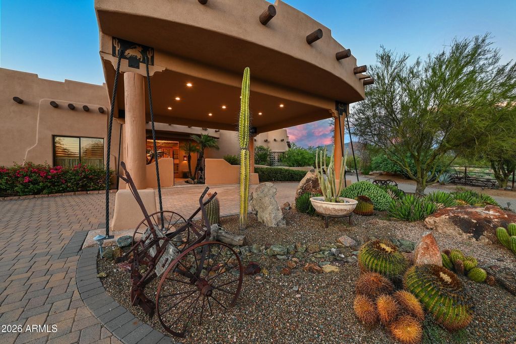 40025 N SPUR CROSS Road, Cave Creek, AZ 85331 — photo 4