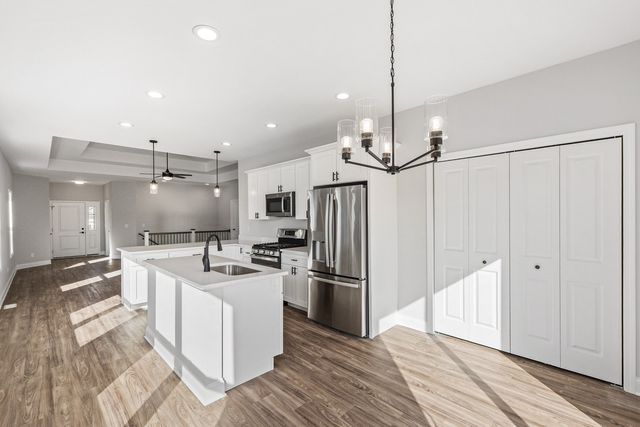 2206 Maggie Lane, Sycamore, IL 60178