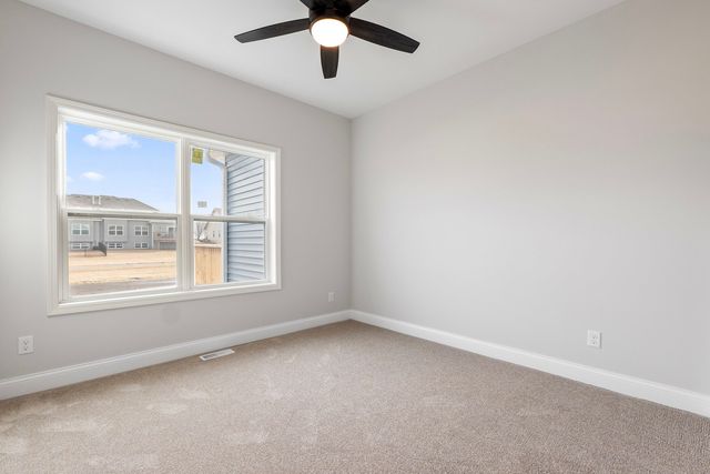 2206 Maggie Lane, Sycamore, IL 60178