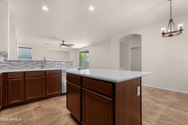 7203 W ANDREW Lane, Peoria, AZ 85383