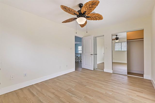 1578 Railroad Avenue, San Leon, TX 77539