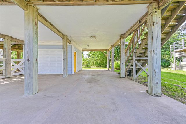 1578 Railroad Avenue, San Leon, TX 77539