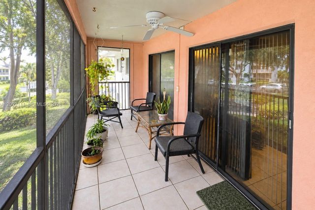 10951 W Clairmont Circle 209, Tamarac, FL 33321