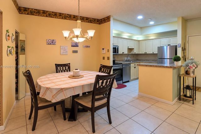 10951 W Clairmont Circle 209, Tamarac, FL 33321