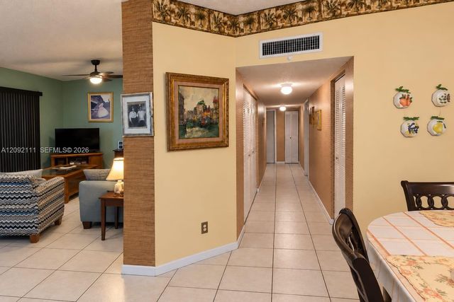 10951 W Clairmont Circle 209, Tamarac, FL 33321