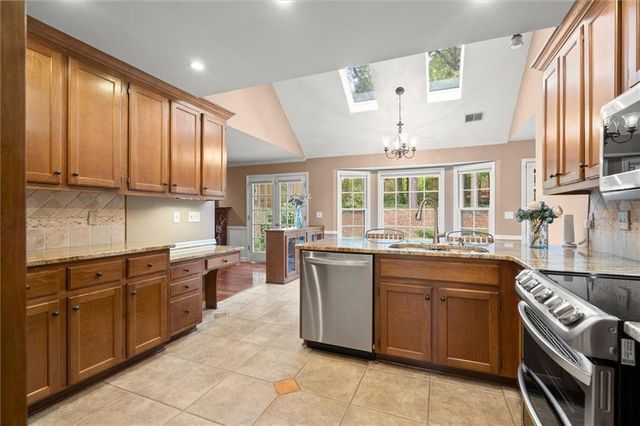 3473 Chastain Lakes Drive NW, Kennesaw, GA 30144