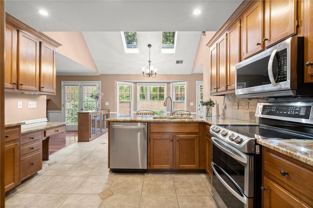 3473 Chastain Lakes Drive NW, Kennesaw, GA 30144