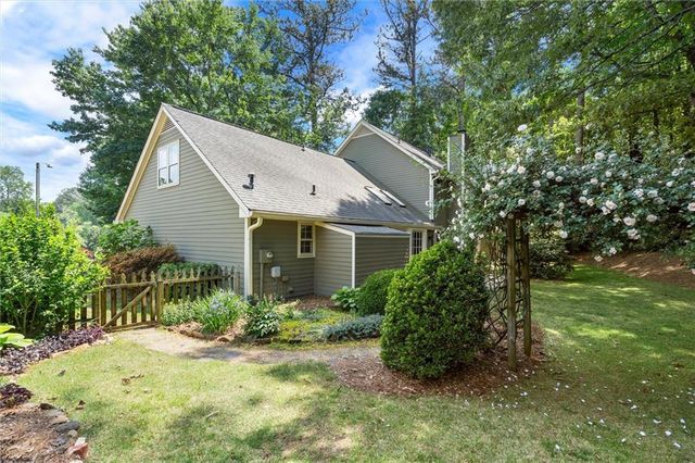 3473 Chastain Lakes Drive NW, Kennesaw, GA 30144