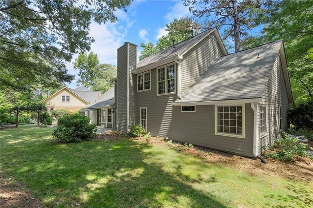 3473 Chastain Lakes Drive NW, Kennesaw, GA 30144