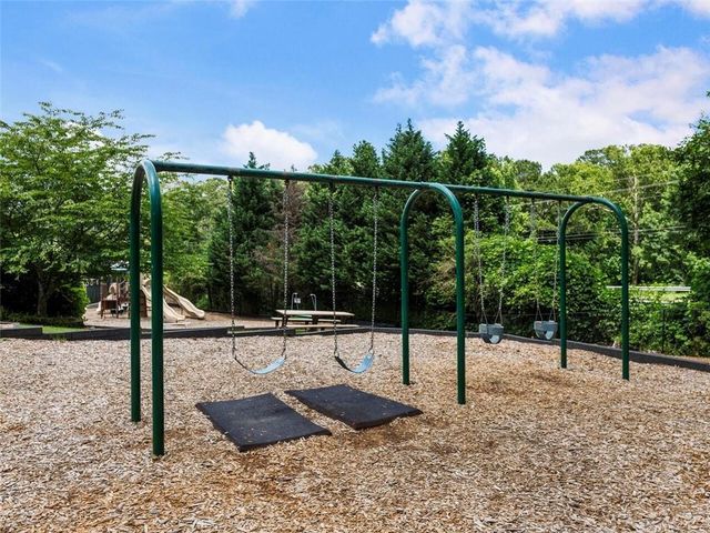 3473 Chastain Lakes Drive NW, Kennesaw, GA 30144