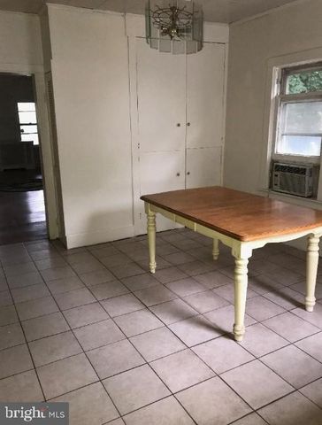 1267 GLASSBORO RD, Williamstown, NJ 08094