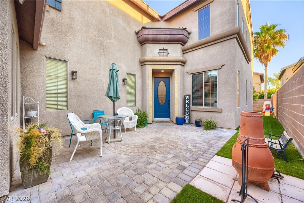 9037 Wolf Dancer Avenue, Las Vegas, NV 89143 — photo 2
