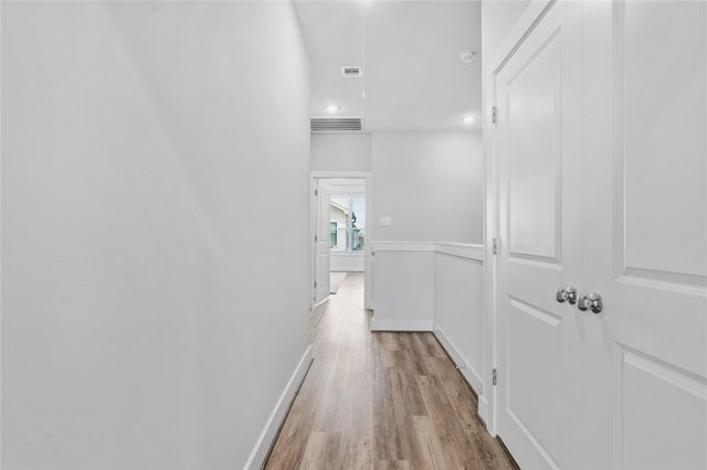 1254 N Post Oak Road A, Houston, TX 77055