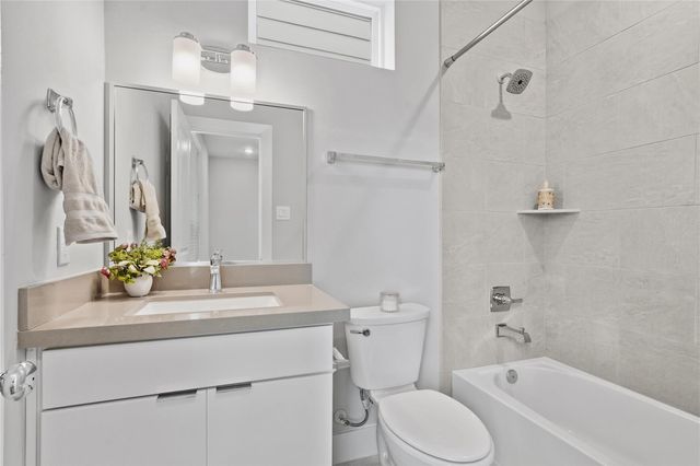 1254 N Post Oak Road A, Houston, TX 77055