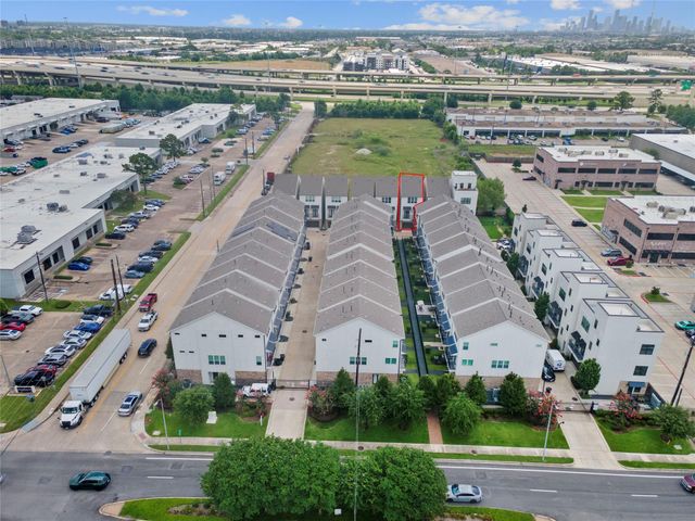 1254 N Post Oak Road A, Houston, TX 77055