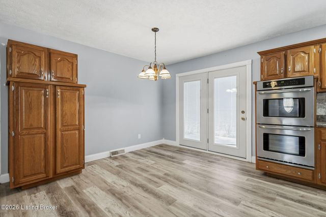 533 Hanging Rock Rd, Leitchfield, KY 42754