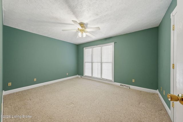 533 Hanging Rock Rd, Leitchfield, KY 42754