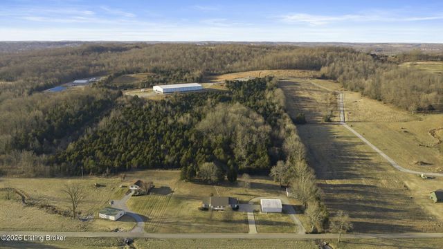 533 Hanging Rock Rd, Leitchfield, KY 42754