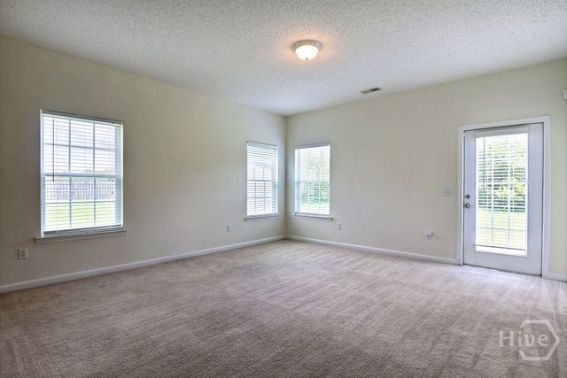 20 Evergreen Oak Drive, Richmond Hill, GA 31324