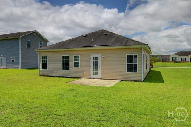 20 Evergreen Oak Drive, Richmond Hill, GA 31324