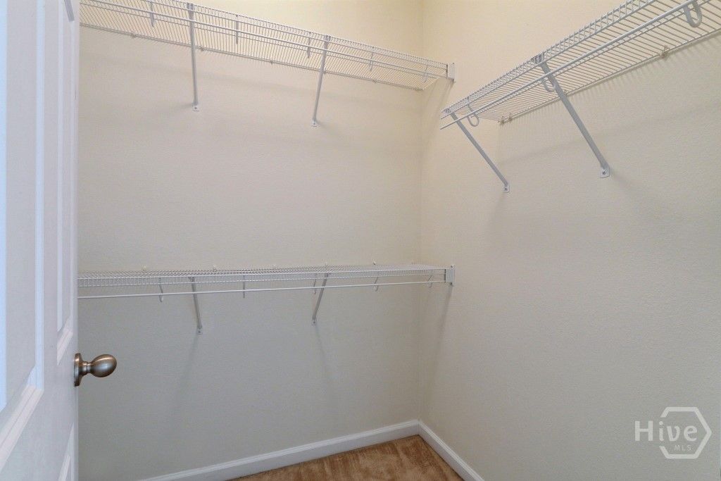 Image 22 of property listing at 20 Evergreen Oak Drive, Richmond Hill, GA 31324