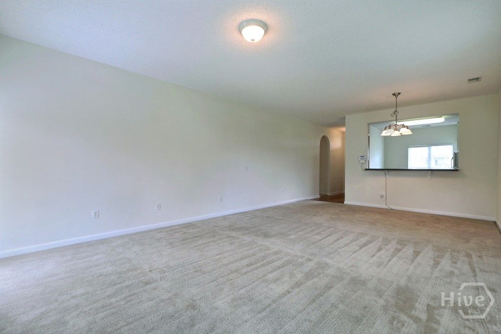 Image 31 of property listing at 20 Evergreen Oak Drive, Richmond Hill, GA 31324