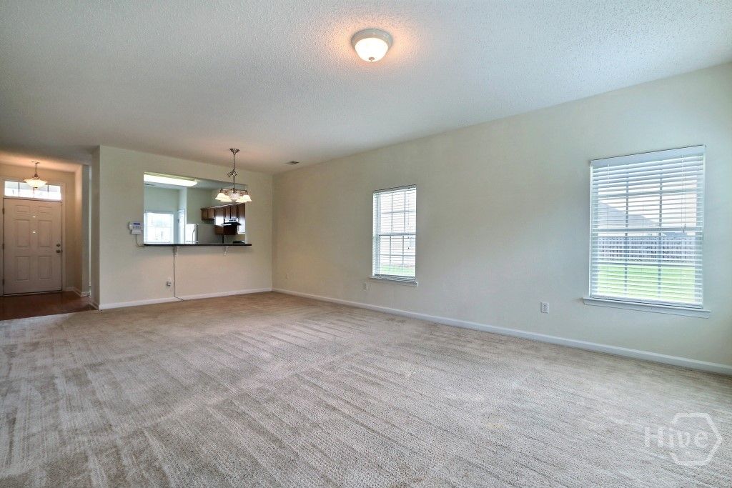 Image 32 of property listing at 20 Evergreen Oak Drive, Richmond Hill, GA 31324