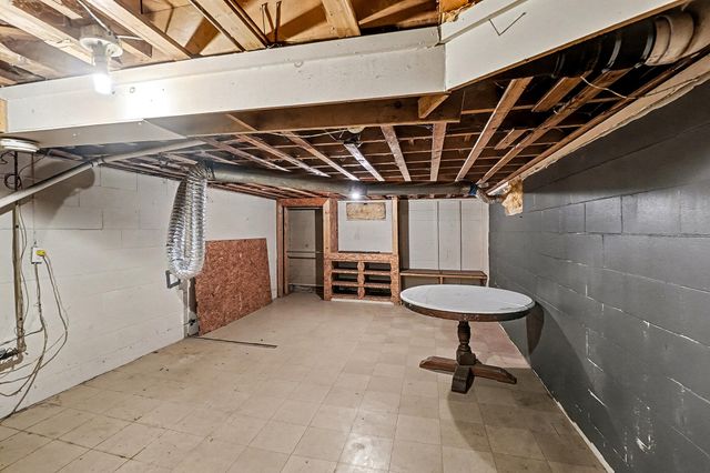 818 N Main Street, Osceola Twp, MI 49631